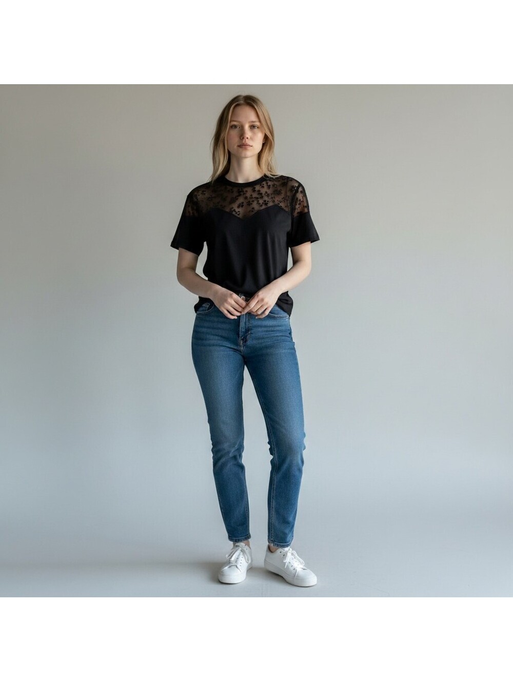 Forever 21 Top Women S Small Black Embroidered Short Sleeve Lined Cotton Casual